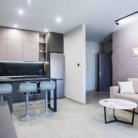 أليكسانثيربوليس Urban City Suite 3 Axd المظهر الخارجي الصورة